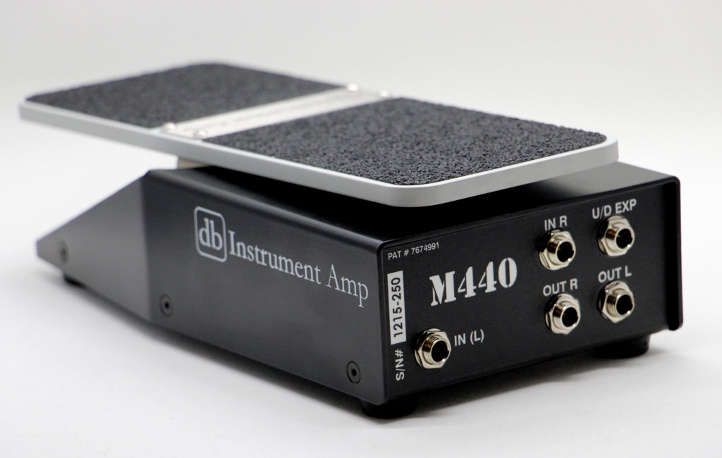 M440 Dual Axis Stereo Volume Pedal db Instrument Amp